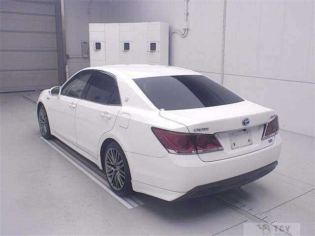 2013 Toyota Crown