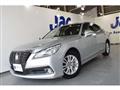 2014 Toyota Crown Hybrid