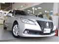 2014 Toyota Crown Hybrid