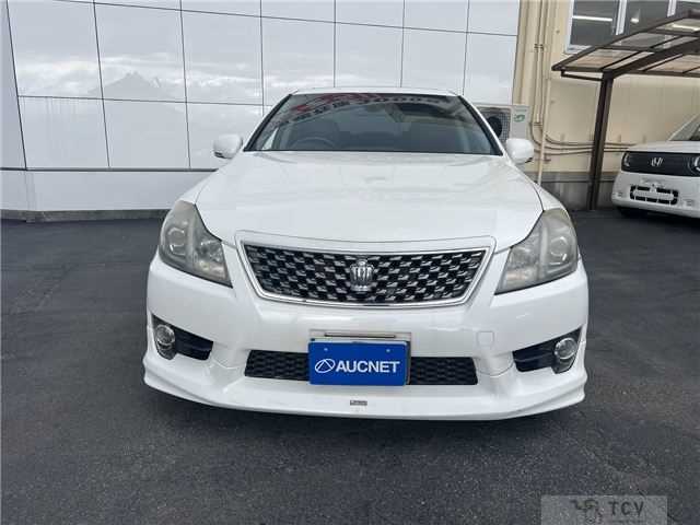 2010 Toyota Crown