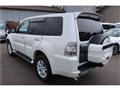2012 Mitsubishi Pajero