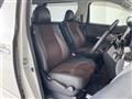 2013 Toyota Alphard