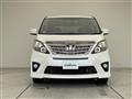 2013 Toyota Alphard