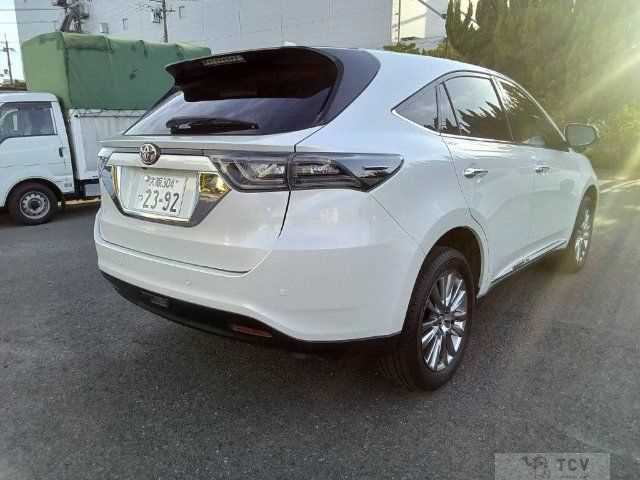 2014 Toyota Harrier