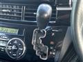 2013 Toyota Estima