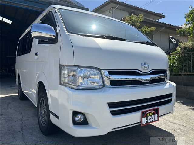2011 Toyota Hiace Wagon