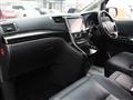 2014 Toyota Vellfire