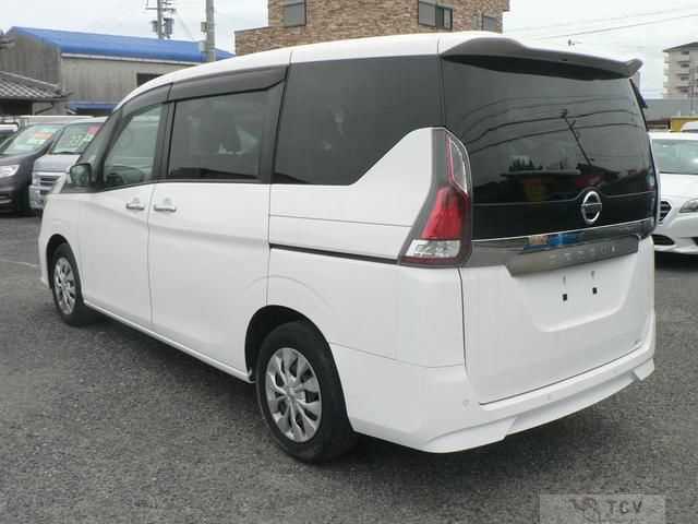 2018 Nissan Serena