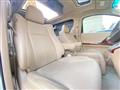 2010 Toyota Alphard