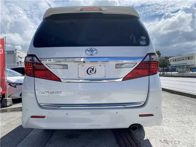 2012 Toyota Alphard