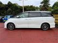 2013 Toyota Estima