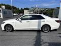 2013 Toyota Crown Majesta