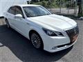 2013 Toyota Crown Majesta