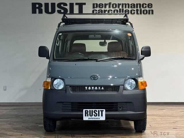 2011 Toyota Townace Van
