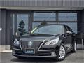 2013 Toyota Crown Hybrid