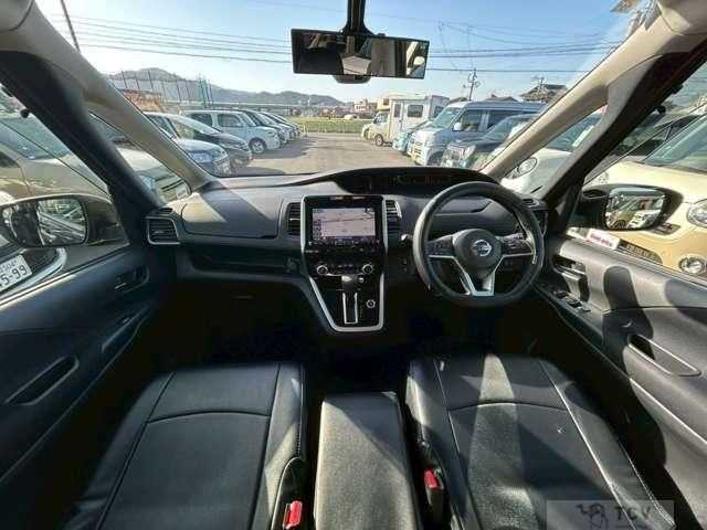 2017 Nissan Serena
