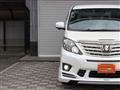 2013 Toyota Alphard