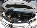 2013 Toyota Alphard