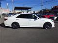2013 Toyota Crown Hybrid