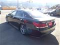2013 Toyota Crown Hybrid