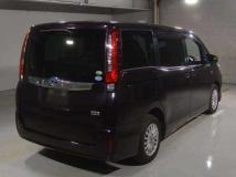 2014 Toyota Noah