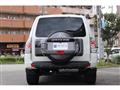 2015 Mitsubishi Pajero