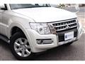 2015 Mitsubishi Pajero