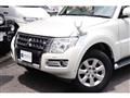 2015 Mitsubishi Pajero