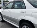 2001 Toyota Harrier