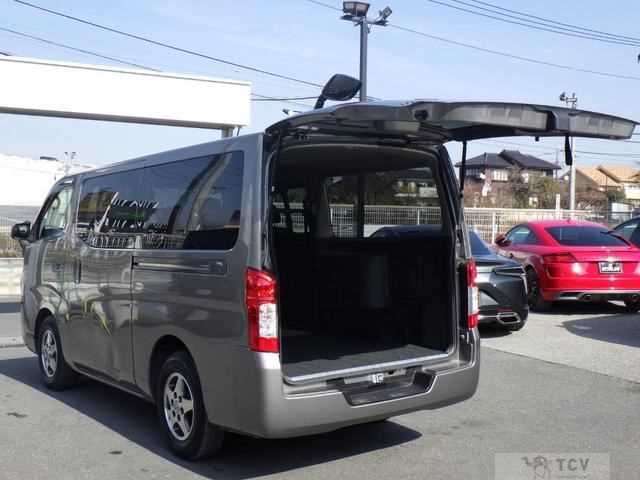 2017 Nissan NV350 Caravan