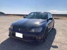 2004 Toyota Altezza