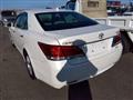 2014 Toyota Crown