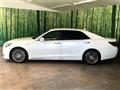 2013 Toyota Crown Majesta