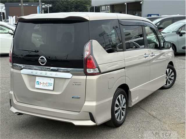 2016 Nissan Serena