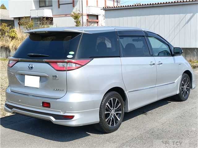 2013 Toyota Estima Hybrid