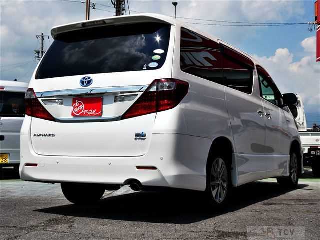 2012 Toyota Alphard Hybrid