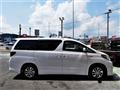 2012 Toyota Alphard Hybrid
