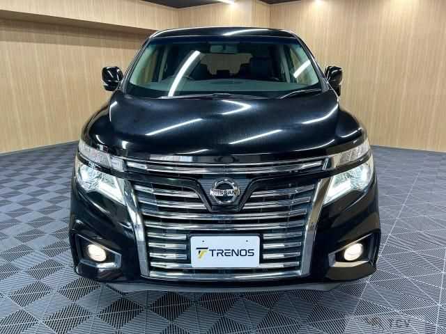 2017 Nissan Elgrand