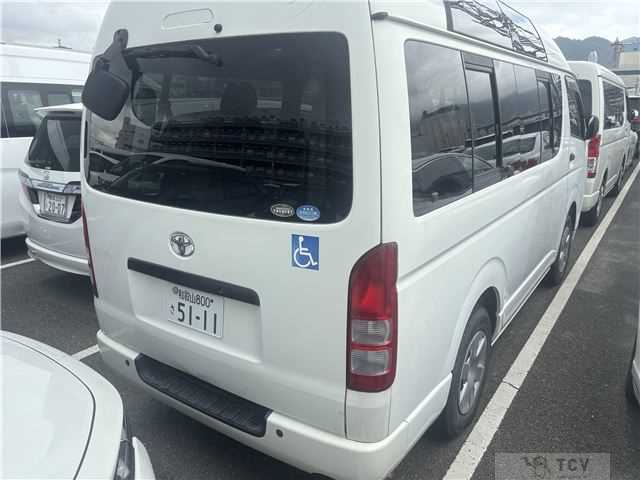 2005 Toyota Hiace Van