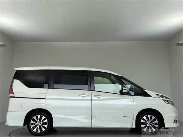 2017 Nissan Serena