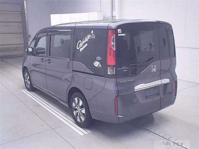 2015 Honda Step WGN