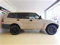 2004 Mitsubishi Pajero