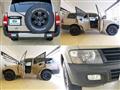 2004 Mitsubishi Pajero