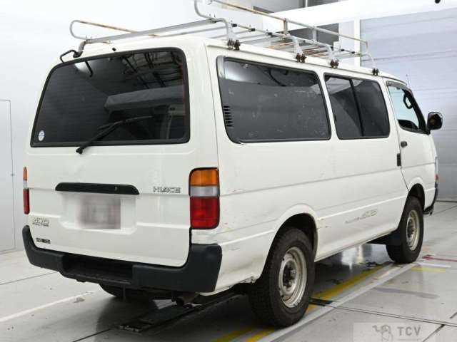 2004 Toyota Hiace Van