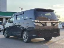 2012 Toyota Vellfire