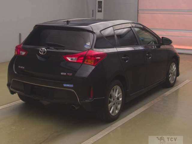 2014 Toyota Auris