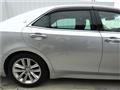 2013 Toyota Crown Hybrid