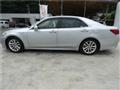 2013 Toyota Crown Hybrid