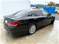 2013 Toyota Crown Hybrid