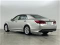 2013 Toyota Crown Hybrid
